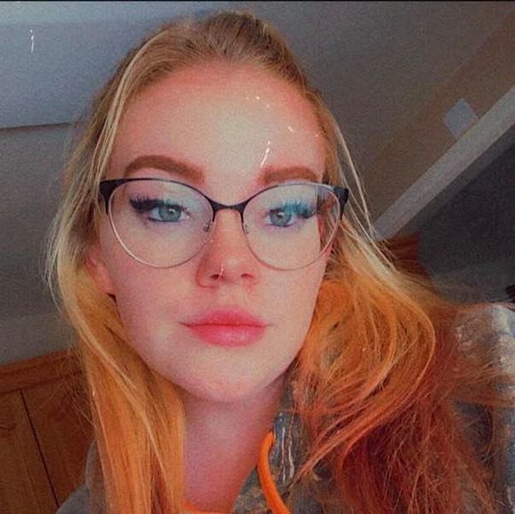 Meet your Posher, Anna - Picture 1 of 1